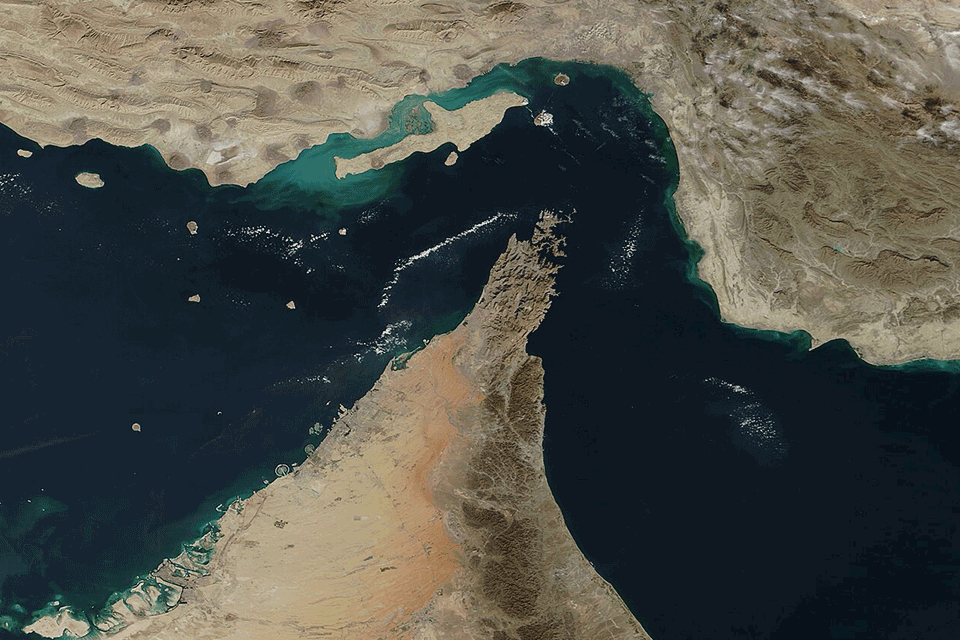 تنگه هرمز وافزایش قیمت